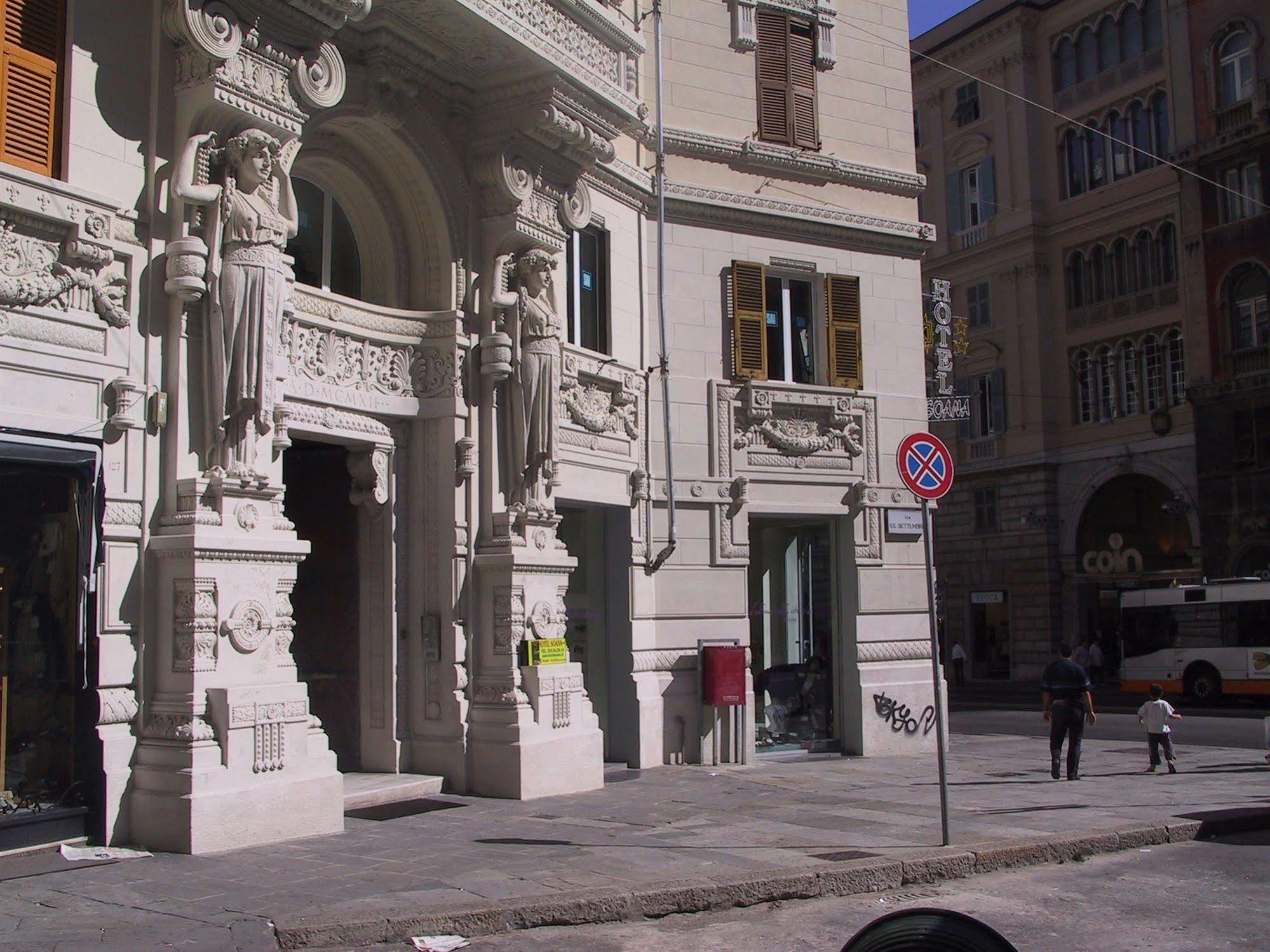 Soana City Rooms Genoa Luaran gambar