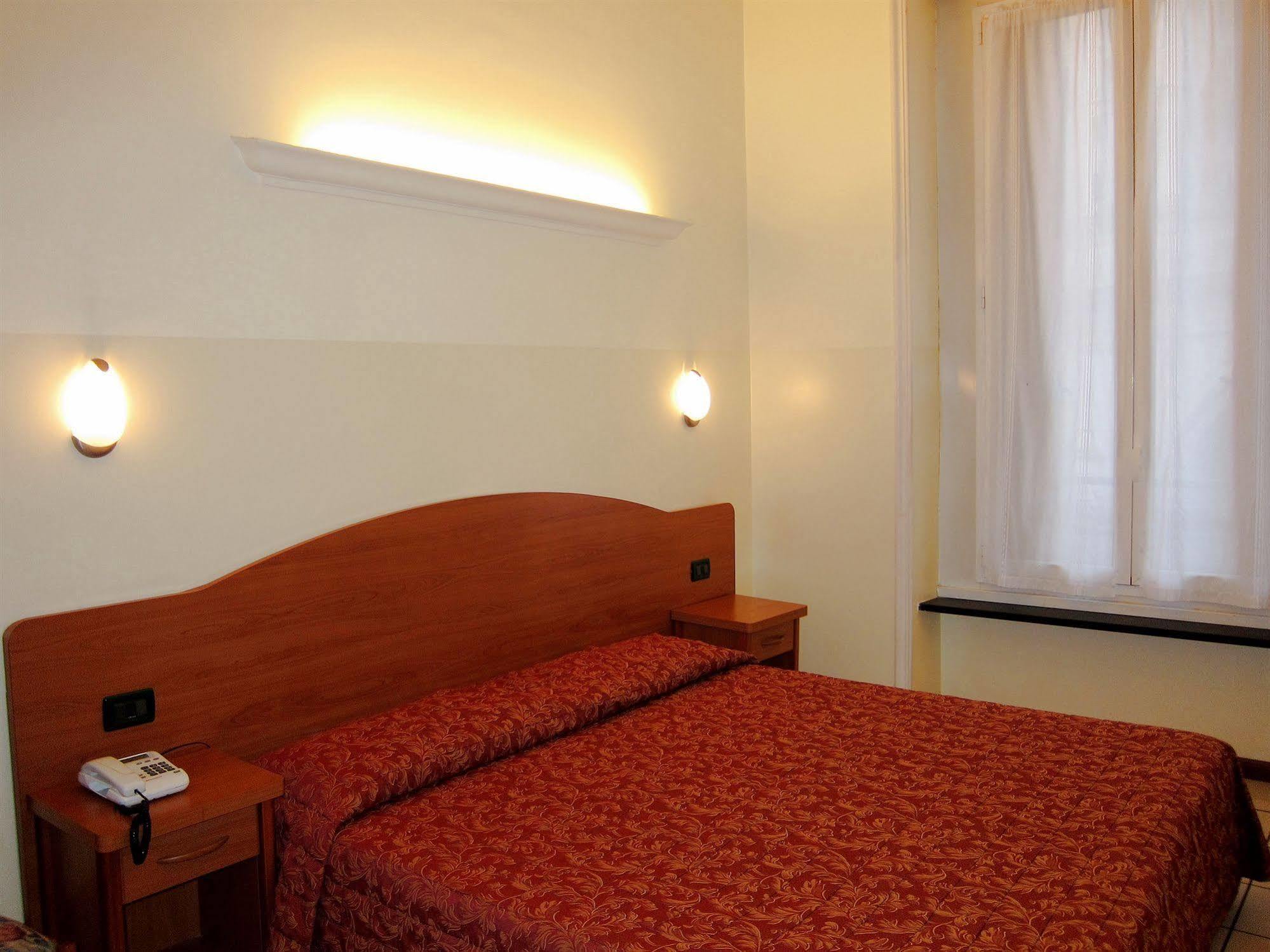 Soana City Rooms Genoa Luaran gambar