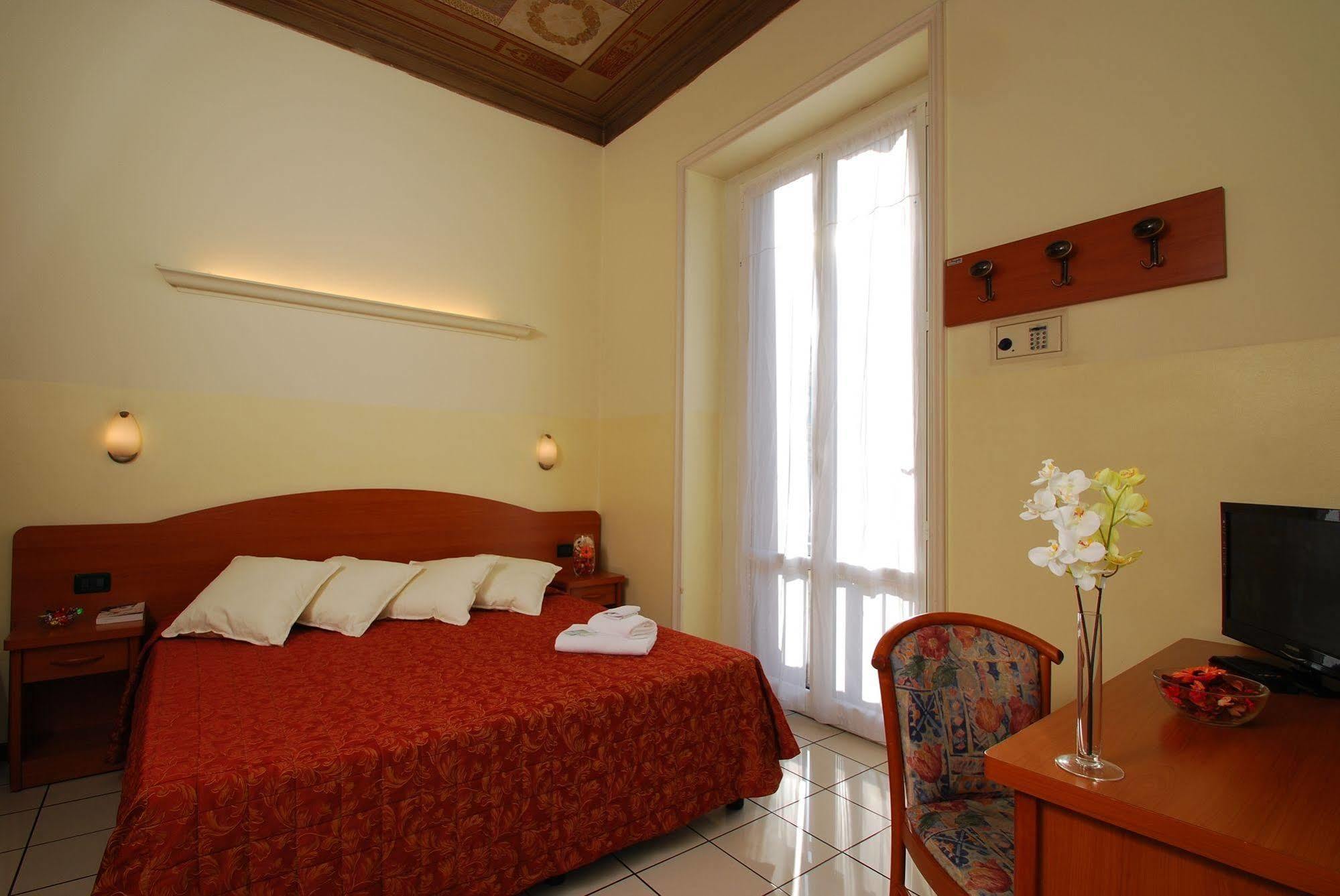 Soana City Rooms Genoa Luaran gambar