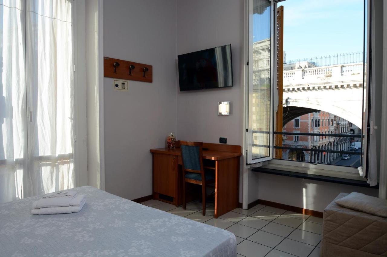 Soana City Rooms Genoa Luaran gambar